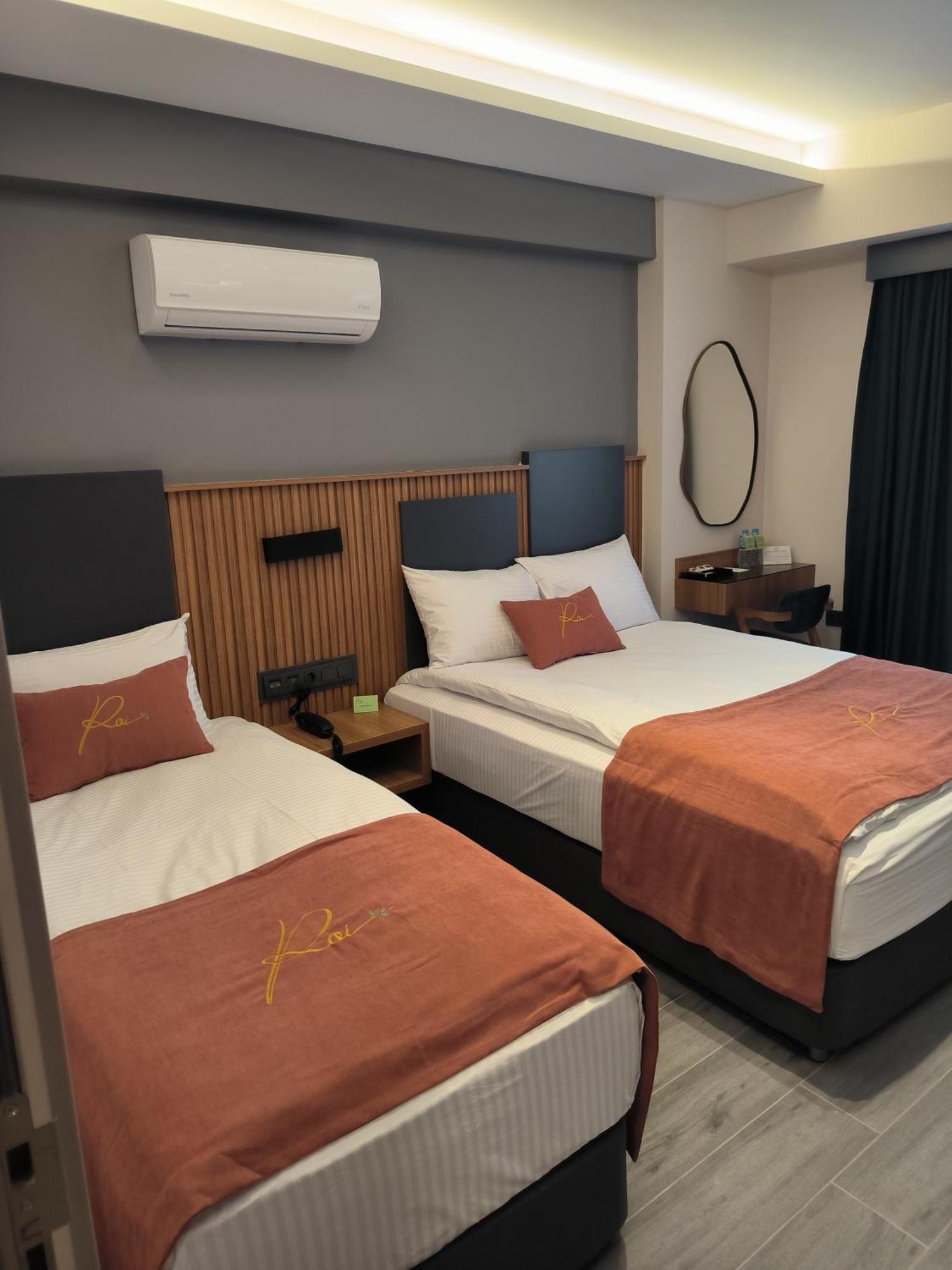 Roi Hotel Izmir Esmirna Exterior foto
